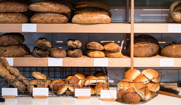 Jacobs-Kaffeemaschinen in Selbstbedienungs-Bäckereien